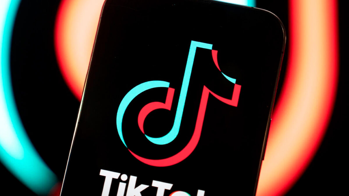 Nueva York prohíbe TikTok en dispositivos gubernamentales por