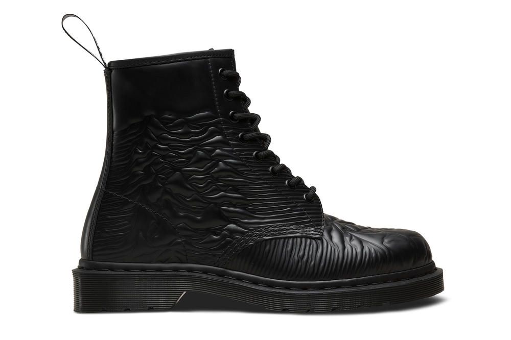 doc martens 1460 unknown pleasures