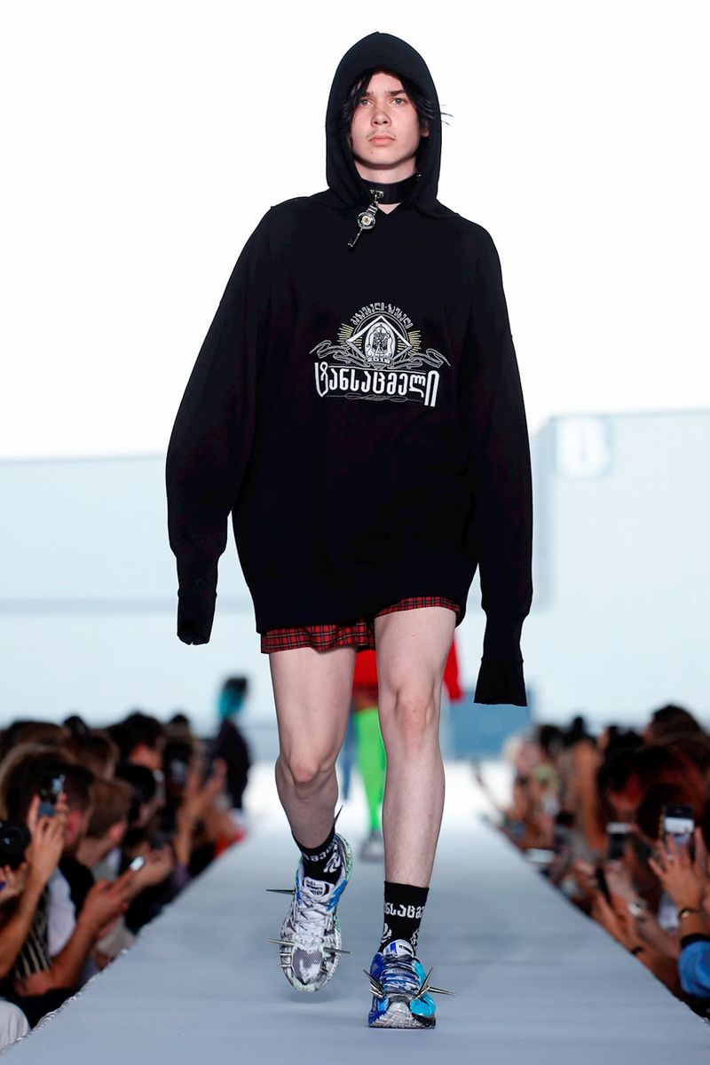 Vetements SS19 collection teaches wearers the history of Georgia