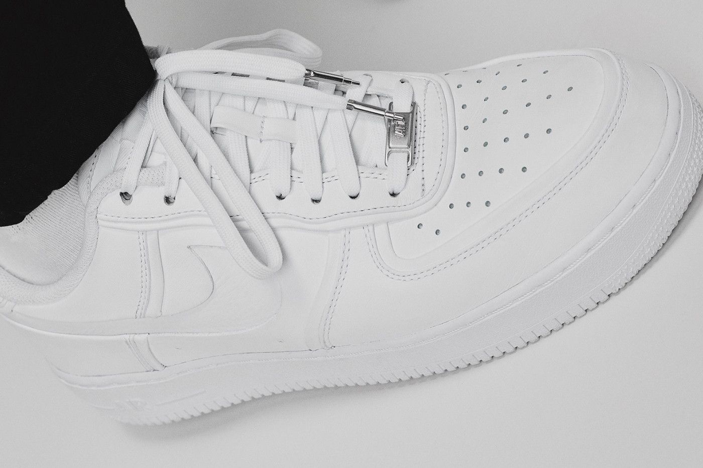 air force 1 eyelets