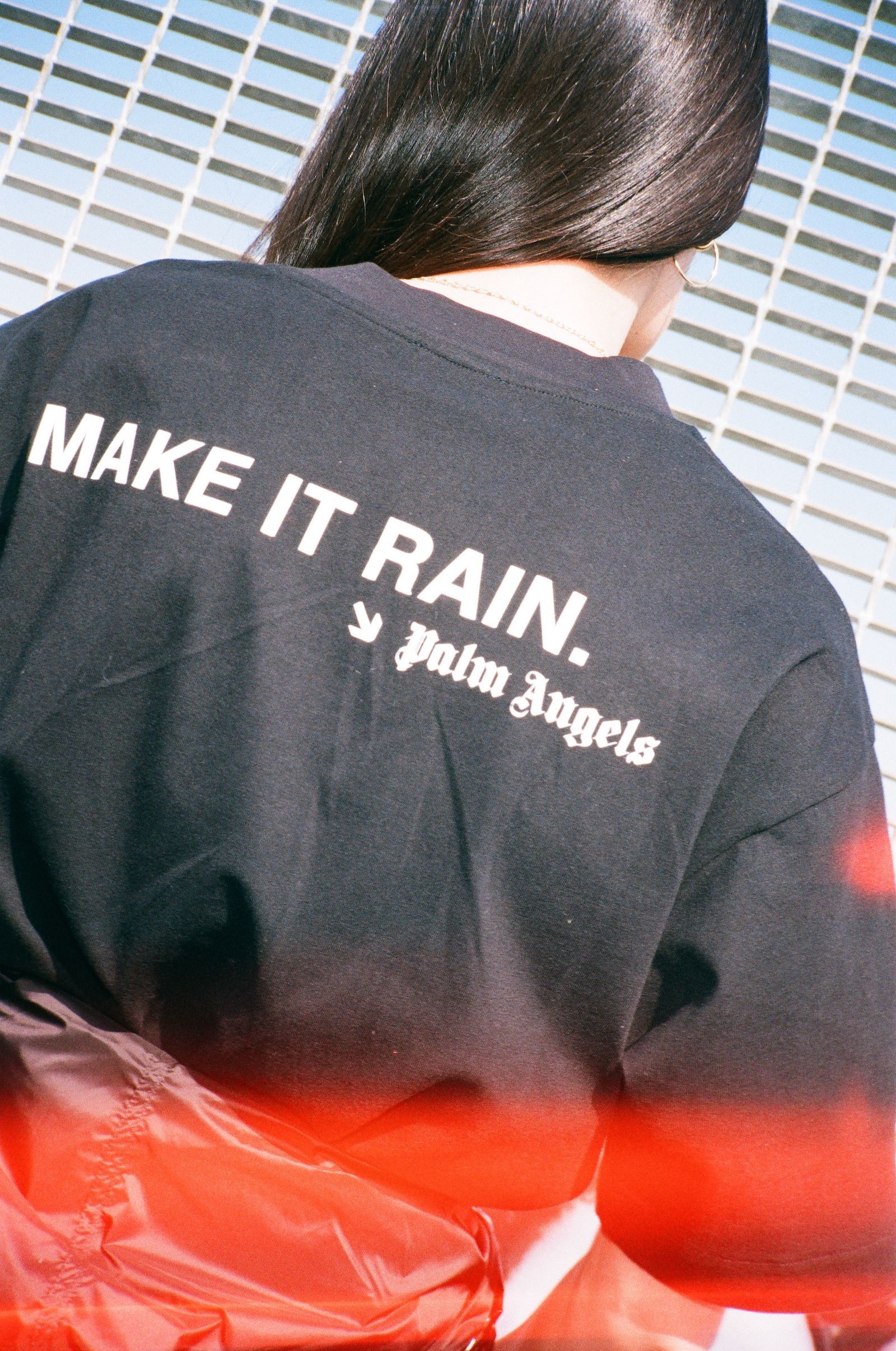 Moncler make it rain deals t shirt