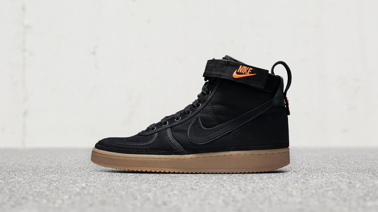 nike carhartt