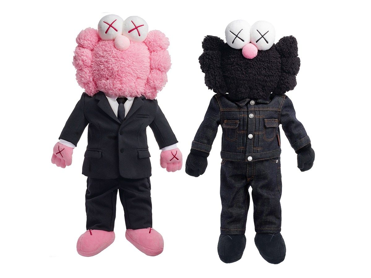 kaws pink toy