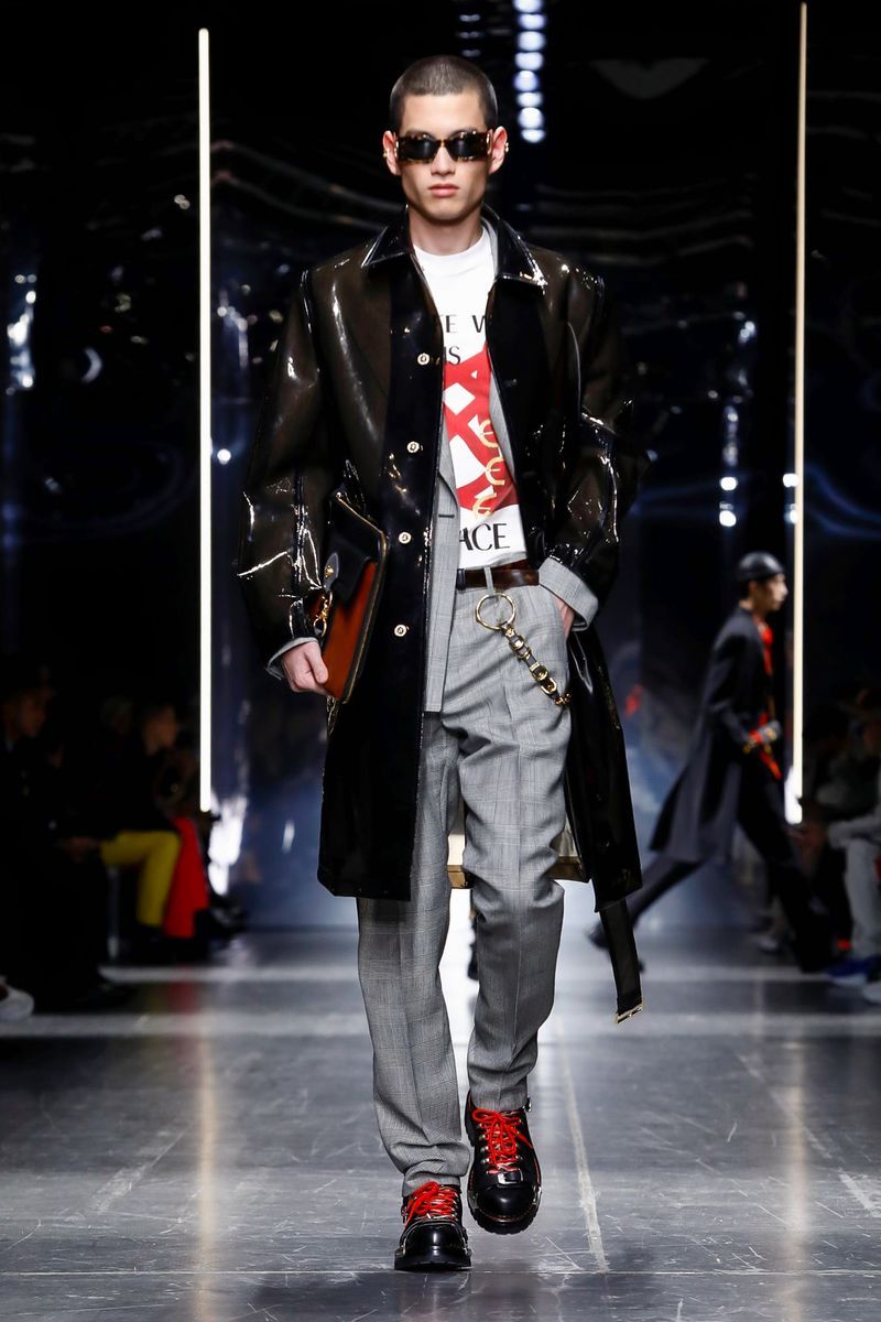 VERSACE FW19 >> Logomanía and nostalgia - HIGHXTAR.