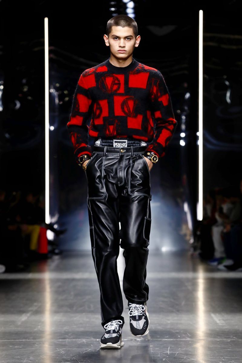 VERSACE FW19 >> Logomanía and nostalgia - HIGHXTAR.