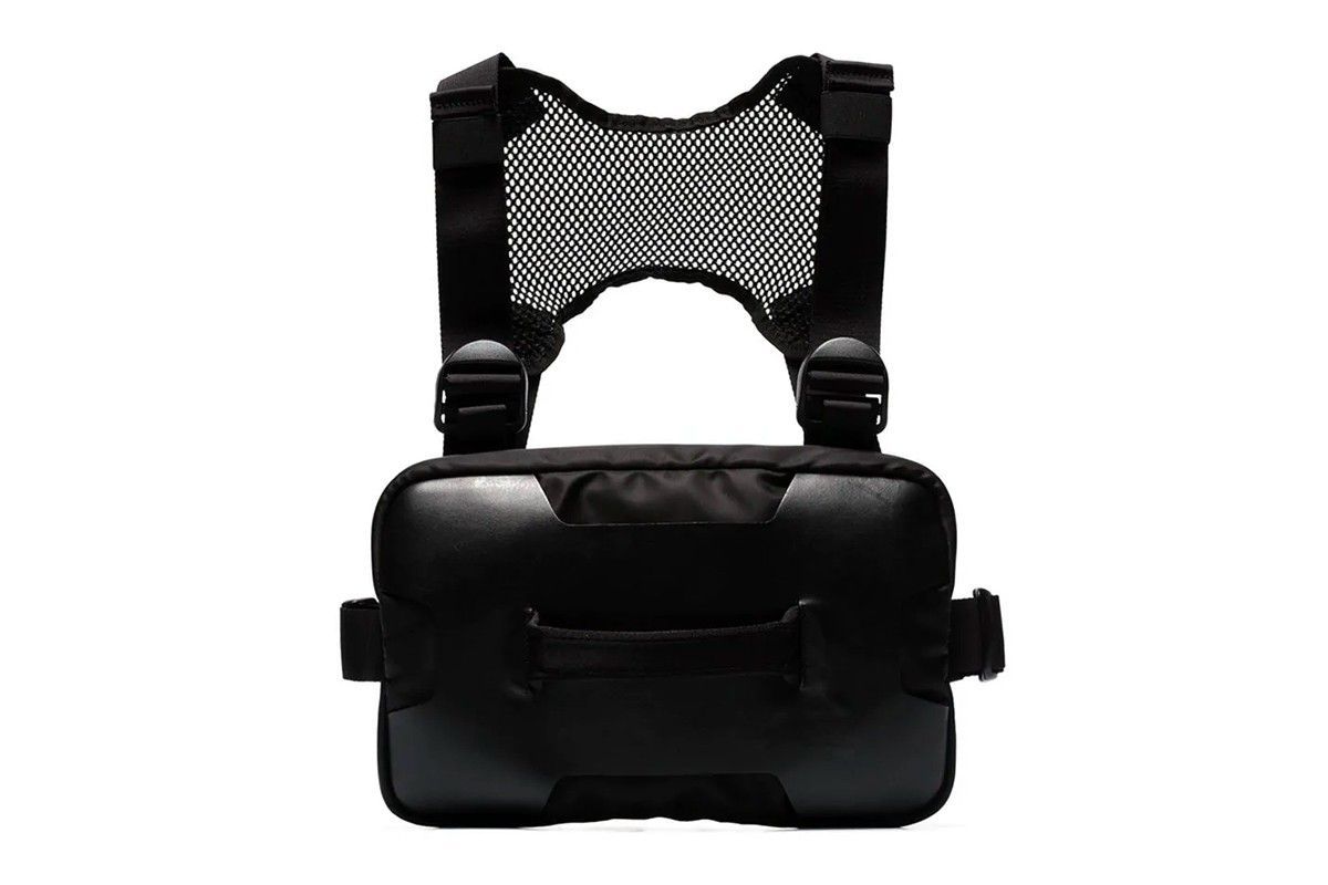 1017 ALYX 9SM updates its iconic chest rig - HIGHXTAR.