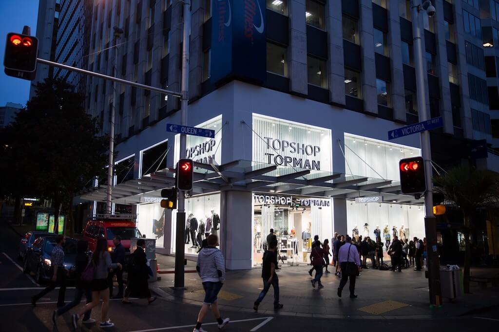 Topshop cierra en EEUU