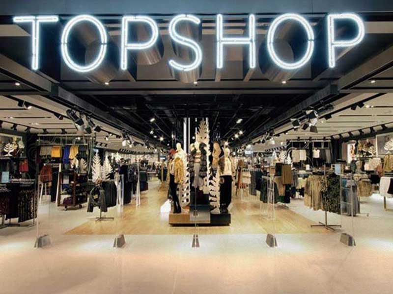 Topshop cierra todas sus tiendas en EEUU