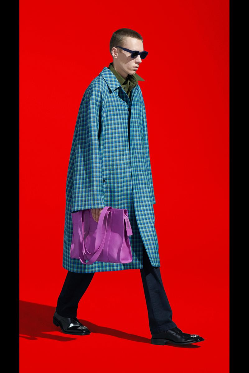 Shop the Balenciaga Pre-Fall 2019 collection by Demna Gvasalia, now!