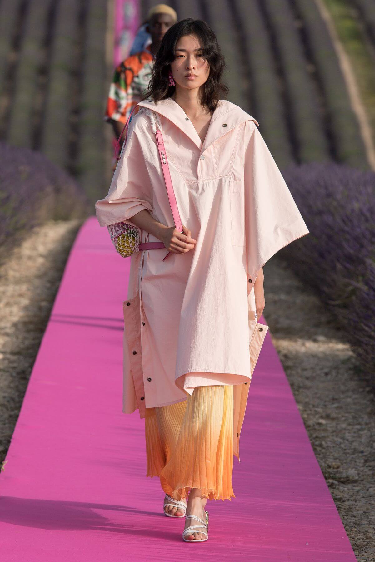 GenesinlifeShops Germany - Jean Claude Jitrois Jacquemus - Vince  long-sleeved midi dress Rosa