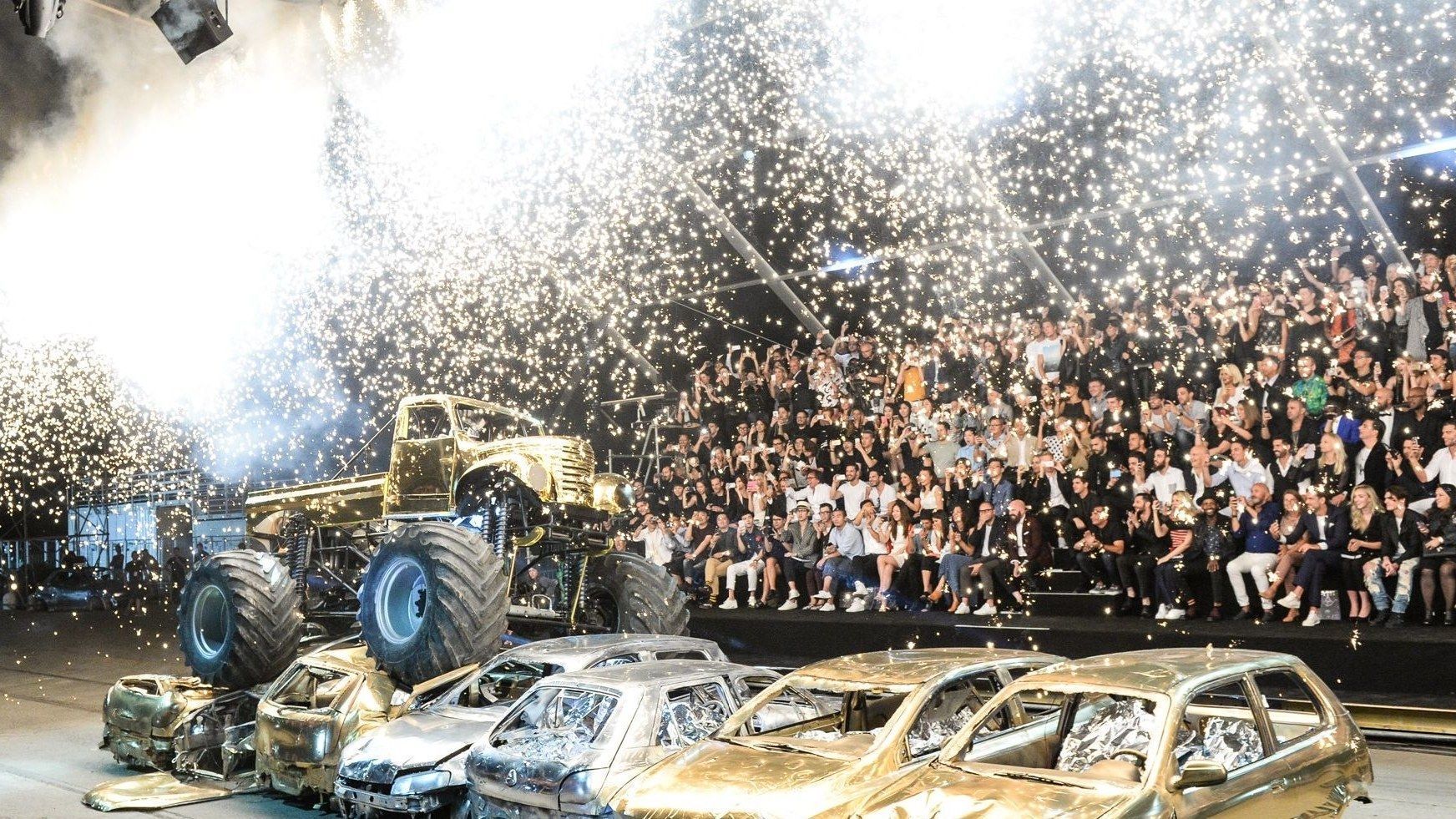 Philipp Plein sued. It doesn't matter when you read this - HIGHXTAR.