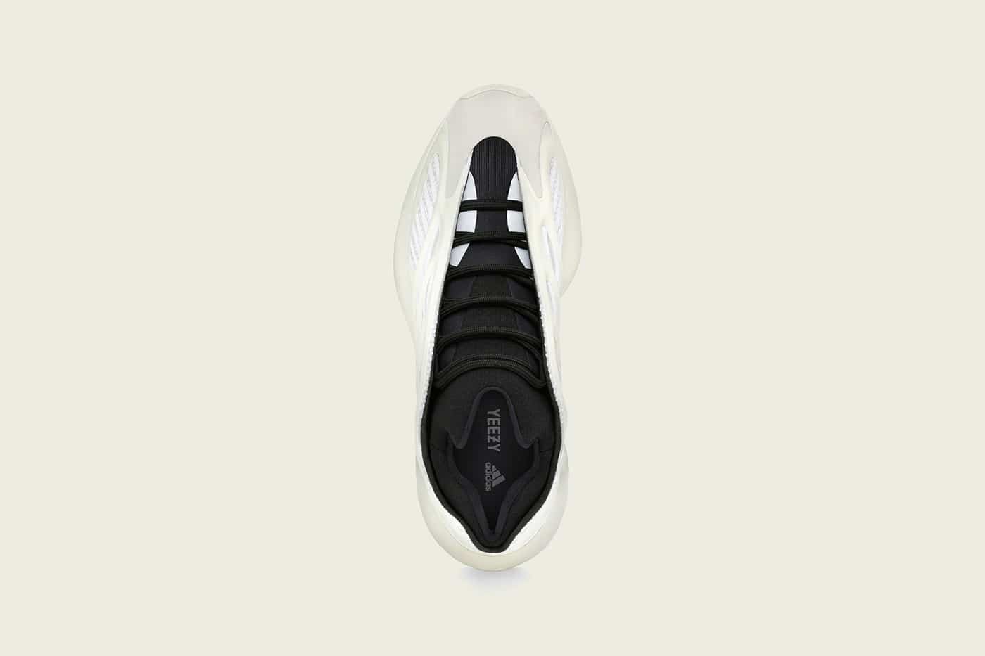 Yeezy 700 V3 "Azael"