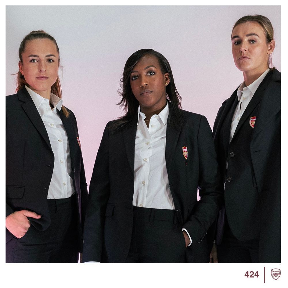 Football player Hector Bellerin designs Arsenal's women's suits