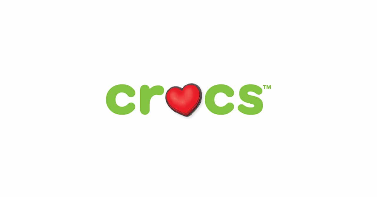 Crocs gives away shoes to hospital workers every morning - HIGHXTAR.