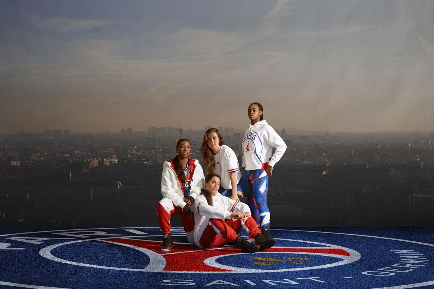 Jordan y PSG debutan su primera colección femenina  HIGHXTAR.