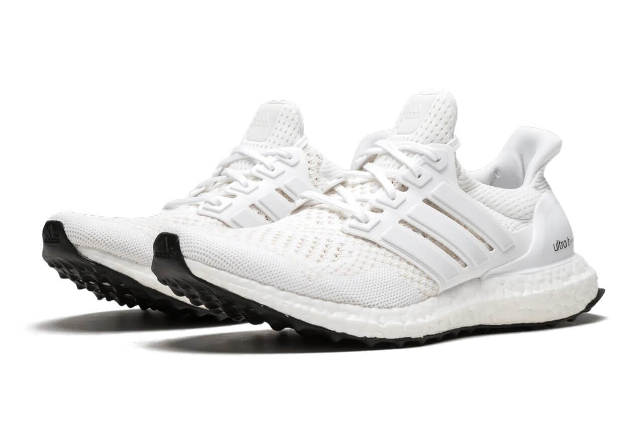 Kanye west ultra outlet boost white