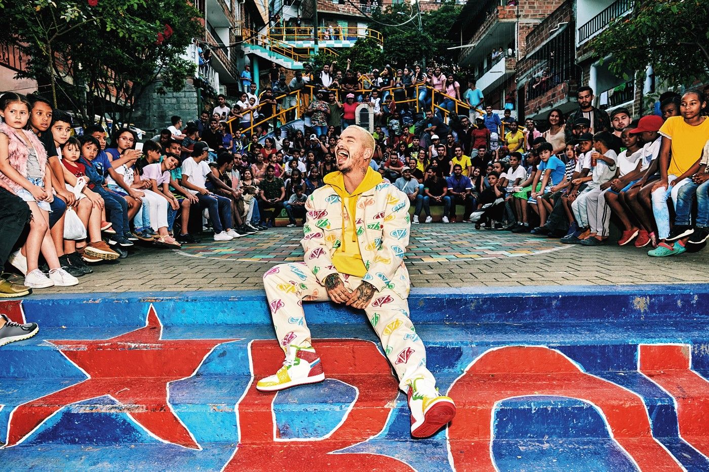 J. Balvin returns to Medell n to present his new collab with Guess