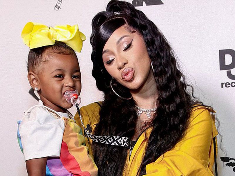 Cardi B gives her 2-year-old daughter an 8,000 euro Birkin and the networks explode