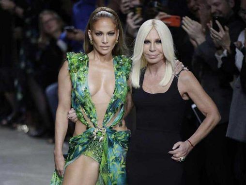 donatella in belt dress