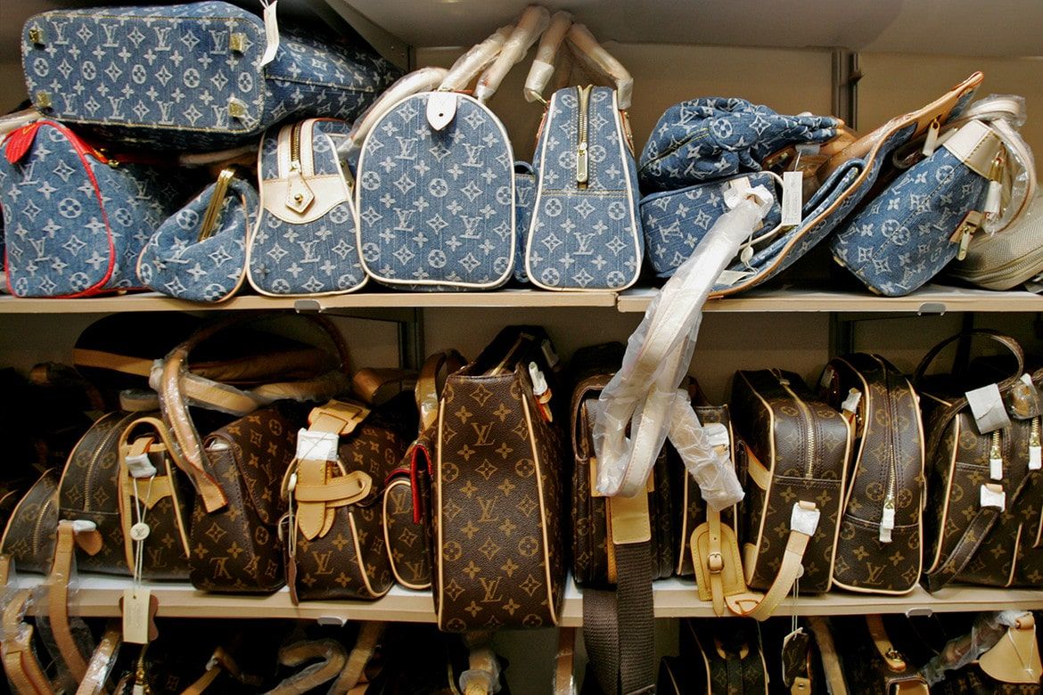 South Korea's counterfeit market is very much alive