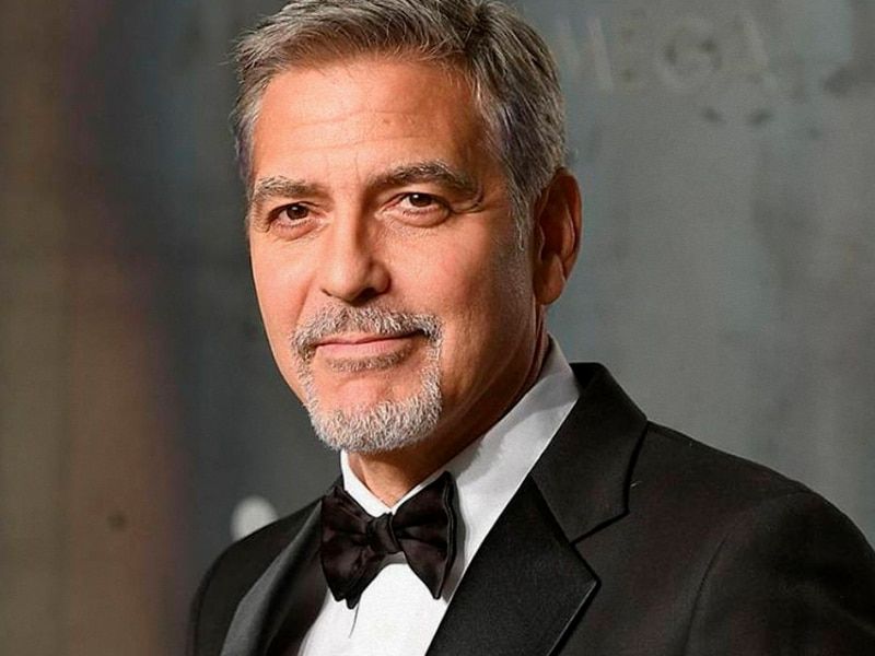 George Clooney regala 1 millón de dólares a sus amigos