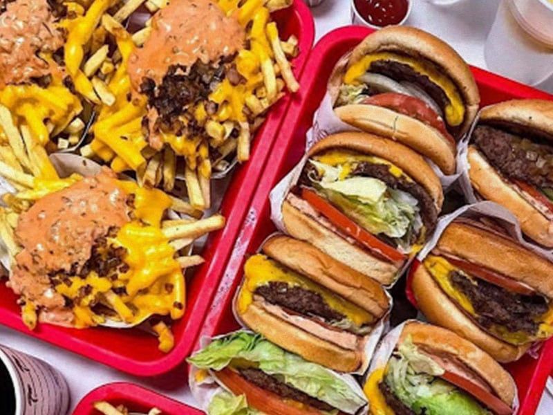 A 14-hour queue to order an In-N-Out burger