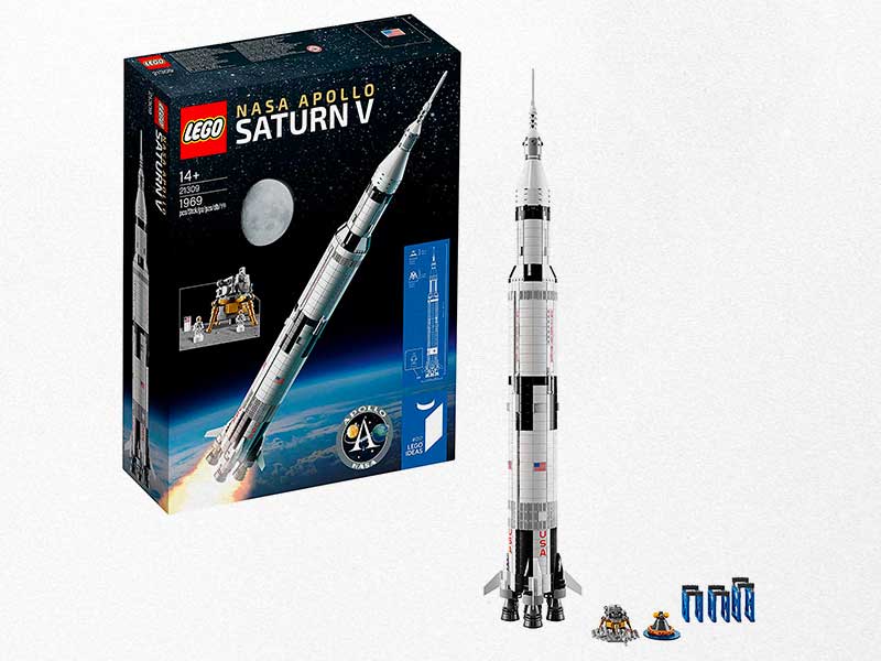 Ya puedes construir tu propio Saturno V con LEGO