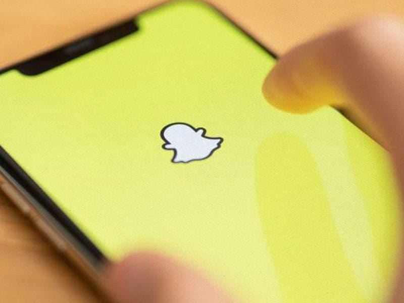 Snapchat pays $1 million to use its new feature