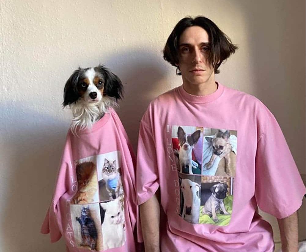 Balenciaga homenajea a las mascotas con una colección solidaria