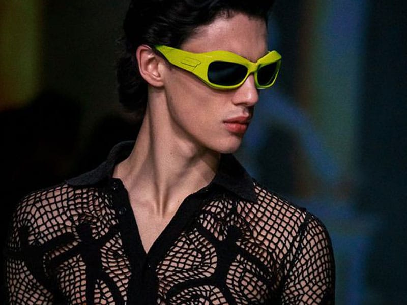 Bottega Veneta sunglasses become the must of the season