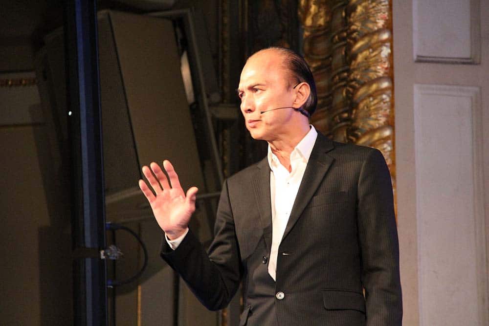 Jimmy Choo is opening a fashion university in London