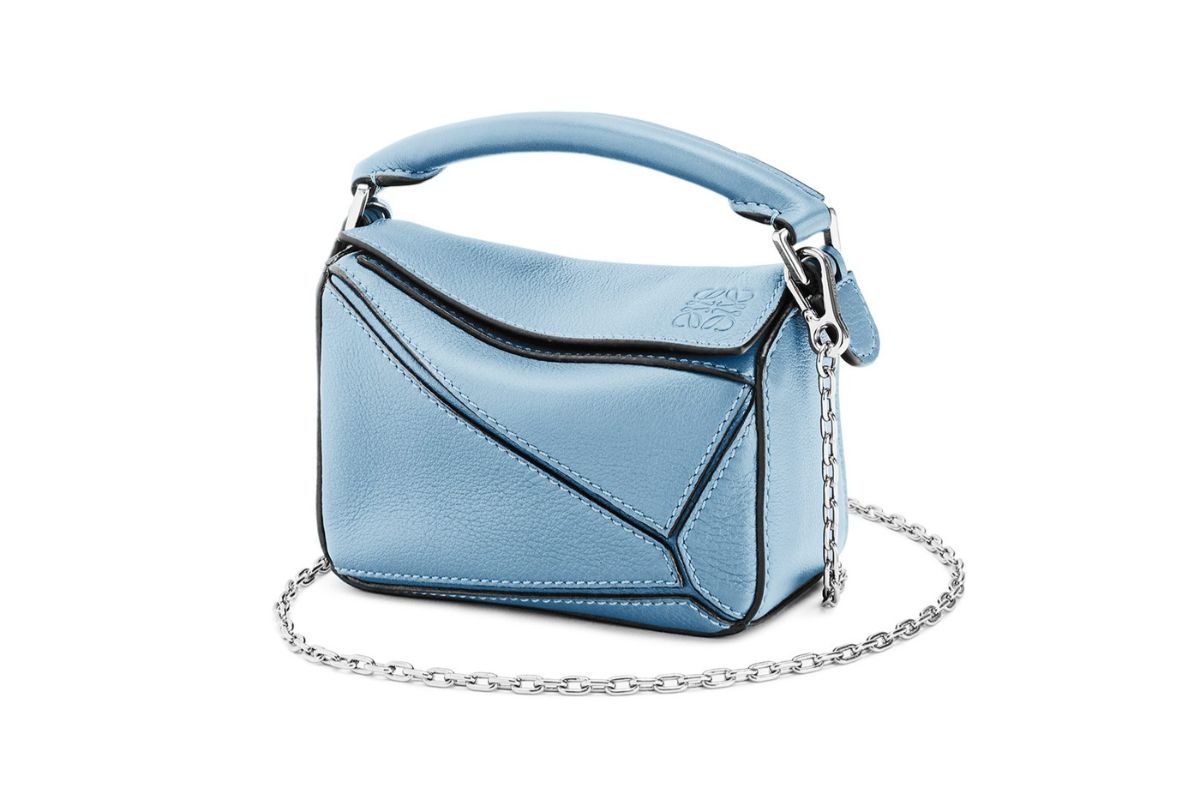 Loewe redesigns its classic Puzzle bag - HIGHXTAR.