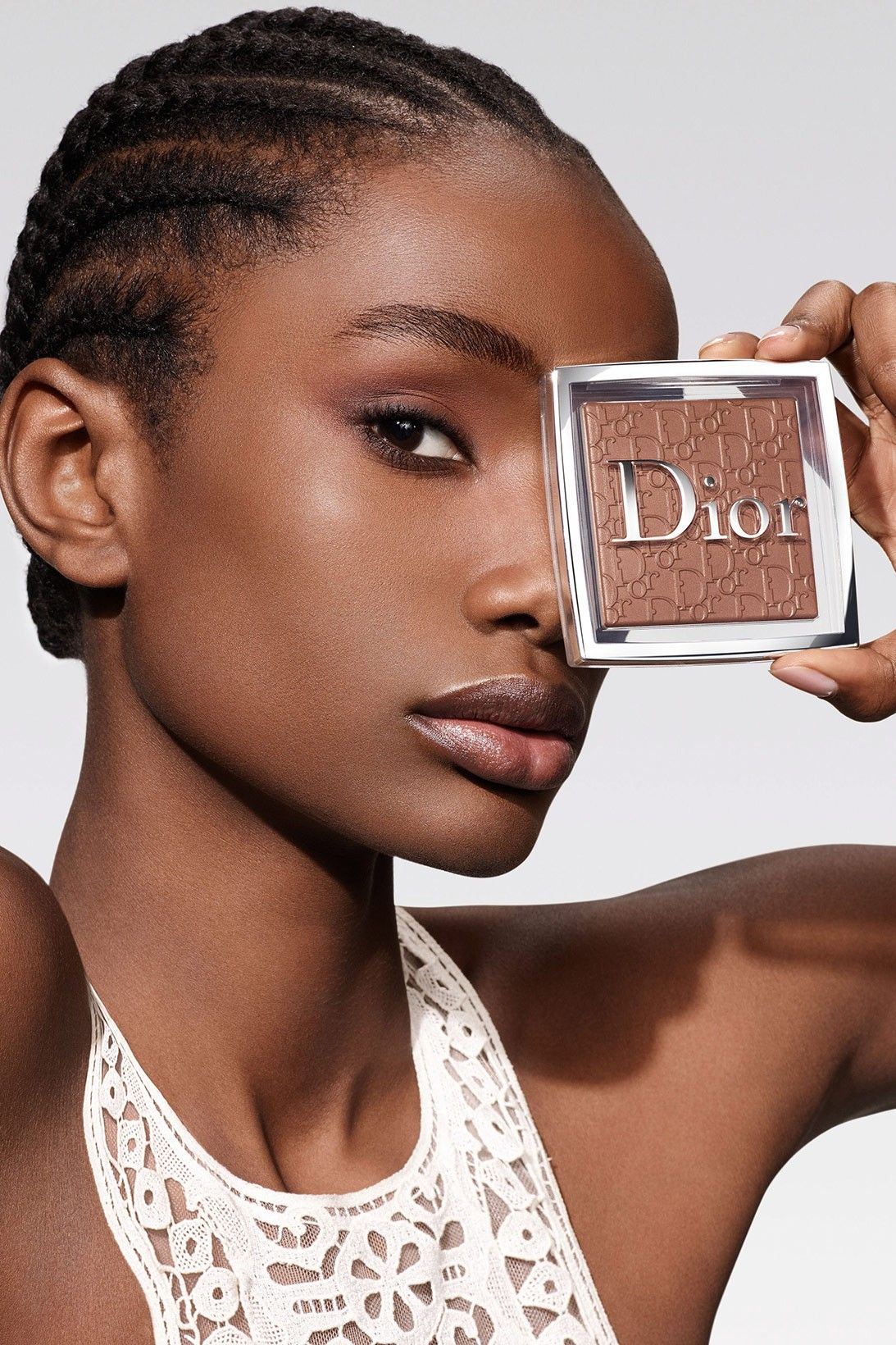 Dior Beauty Presenta La Diversidad En Una Nueva Base Highxtar