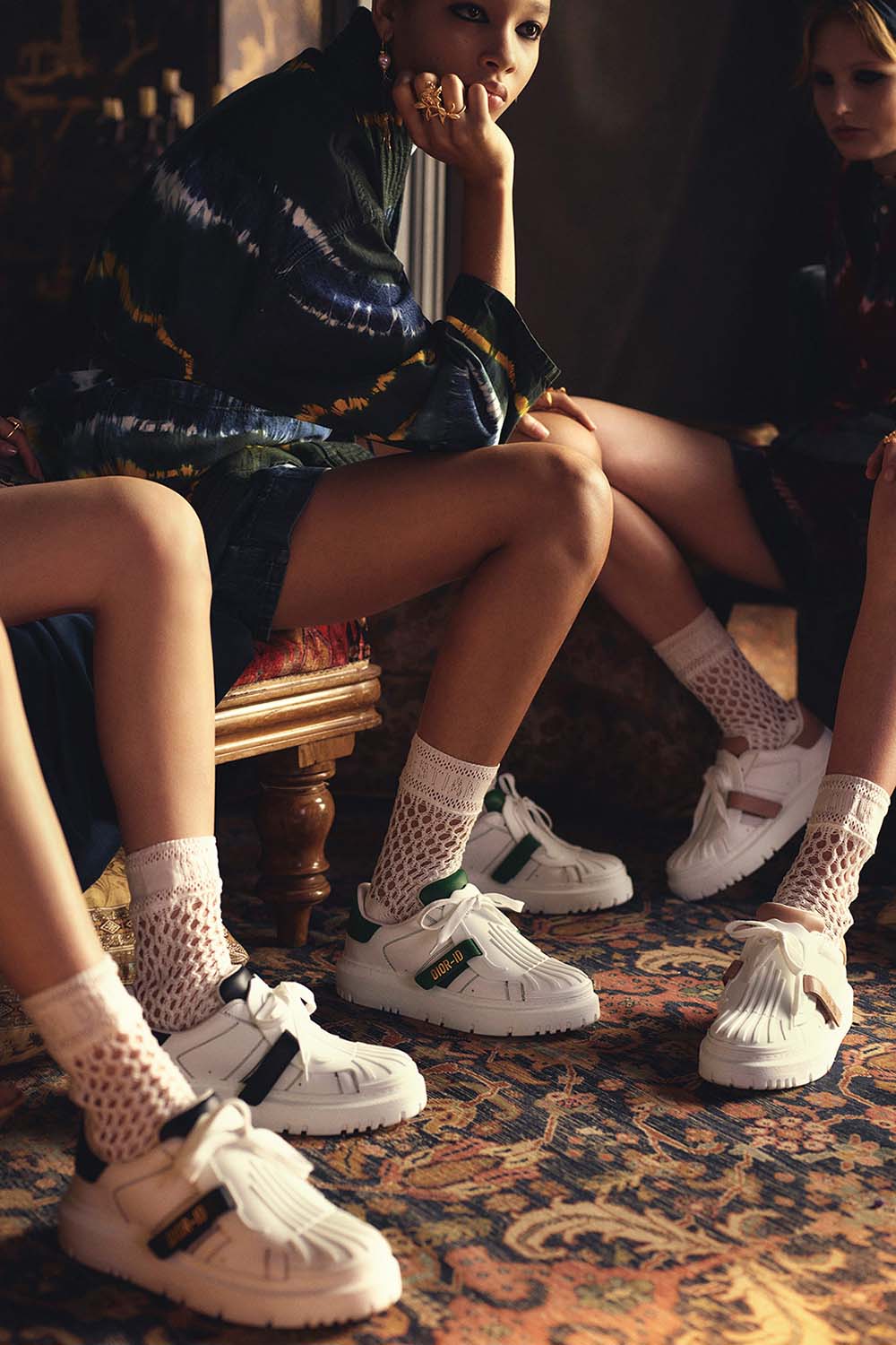 Dior sneakers - The elegant key