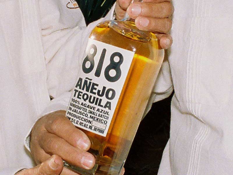 Kendall Jenner lanza 818: su propia marca de tequila