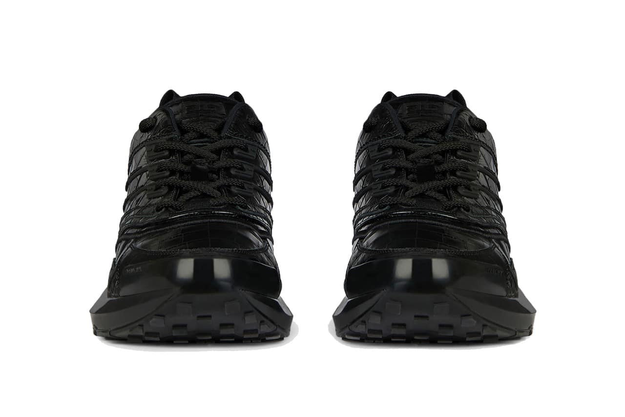 Givenchy trail hot sale boot sneakers