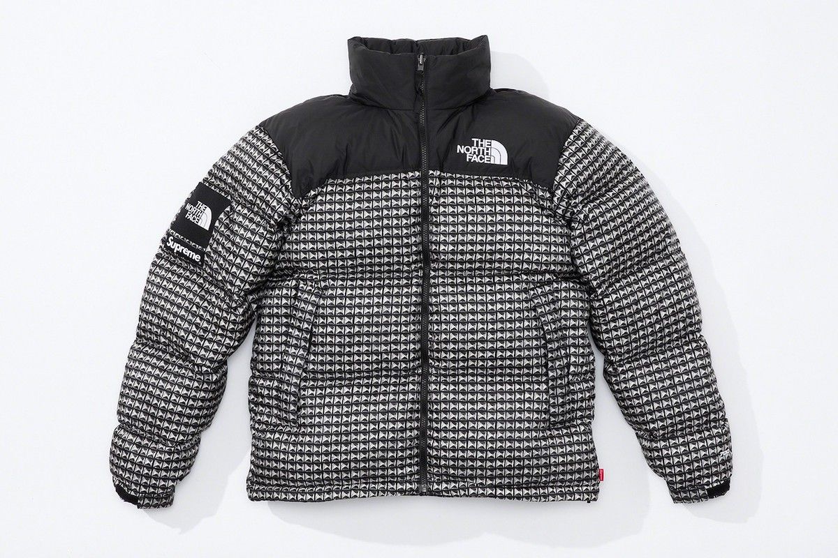 We tell you all the details of Supreme x The North Face SS21