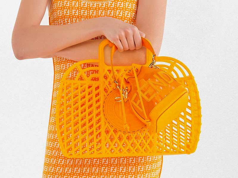 Fendi SS21 presents the “MUST” of the summer: the basket-bag
