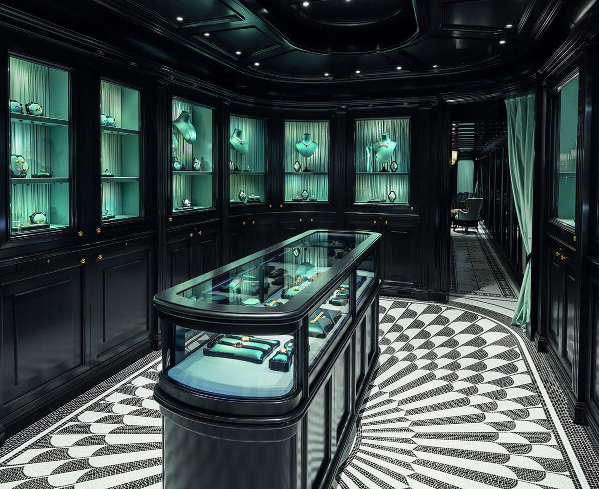 Gucci Valigeria: Gucci's First Luggage Boutique Opens in Paris