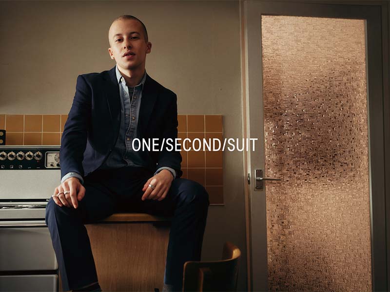 H&M launches free suit rental service