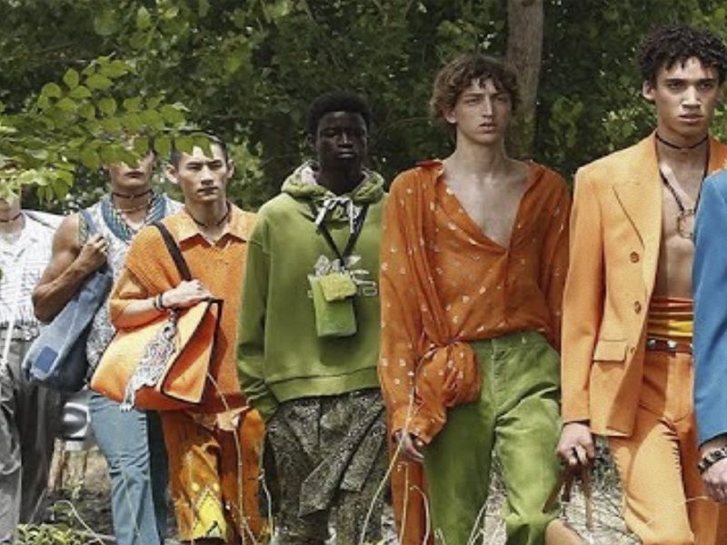 Etro llena de color la semana de la moda de Milán
