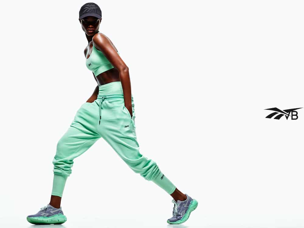 High-rise performance leggings in green - Reebok X Victoria Beckham