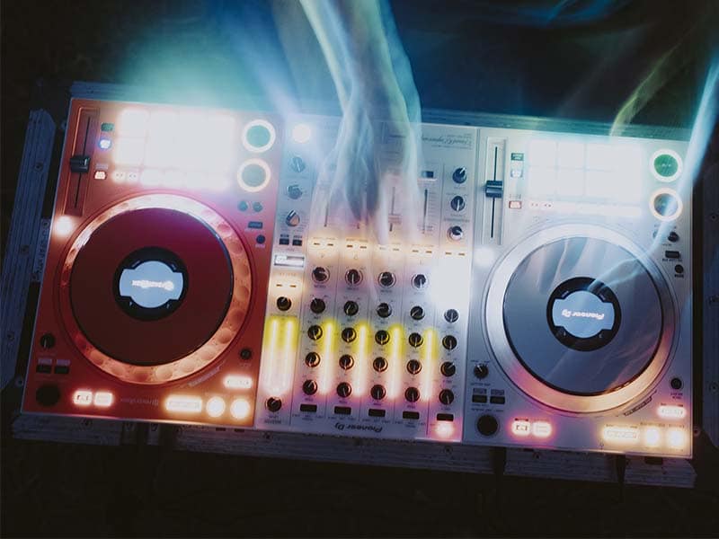 Virgil Abloh collaborates with Pioneer on DJ controller