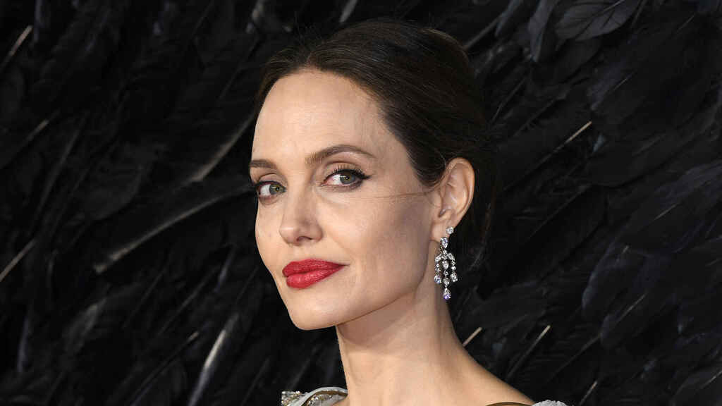 Angelina Jolie