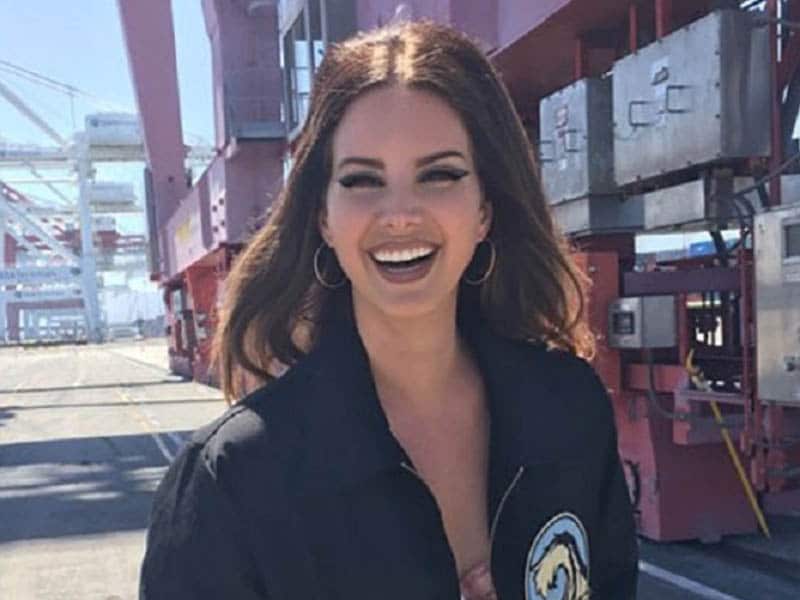 Lana del Rey está en contra de sacar música póstuma
