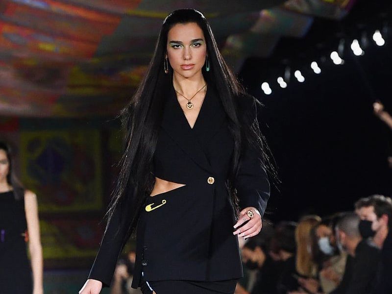 Versace crashes the internet again with its latest show