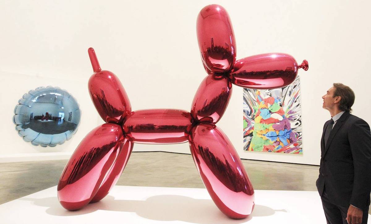 Jeff Koons 'Rabbit' sculpture goes for $91.1 million 