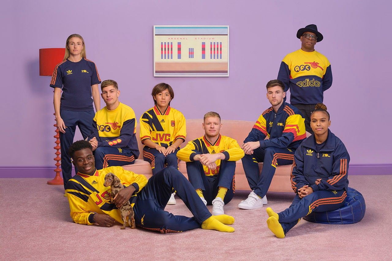 Arsenal and Adidas launch retro version of famous 'Bruised Banana