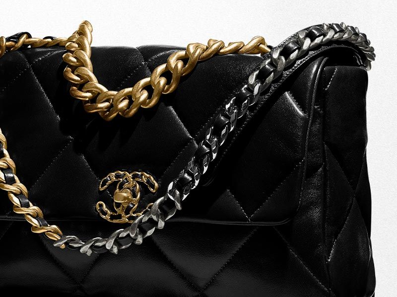 Chanel raises the price of its handbags by more than 60%