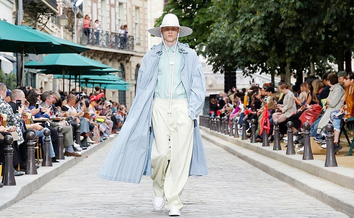 Photos from All the Stars at 2022 Louis Vuitton Mens Paris Fashion
